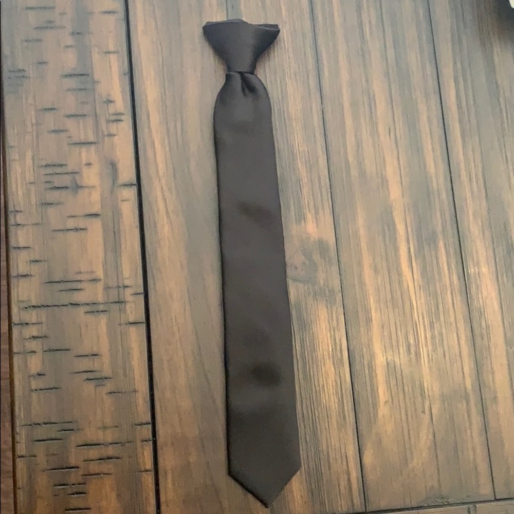 Youth Black Clip-on Tie